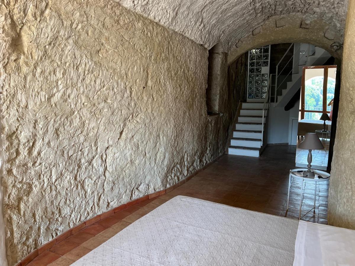La Rupe Apartments Тропеа Екстериор снимка