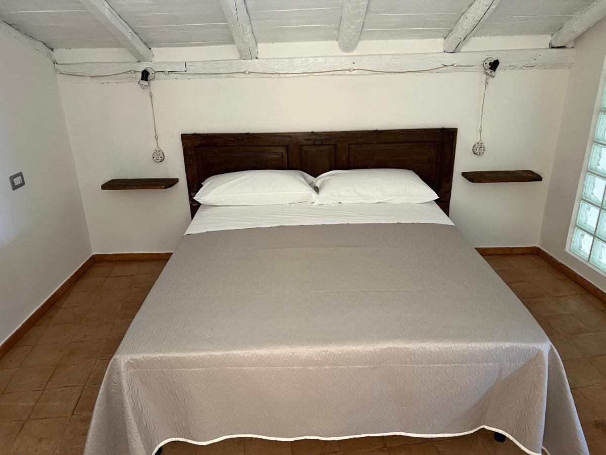 La Rupe Apartments Тропеа Екстериор снимка