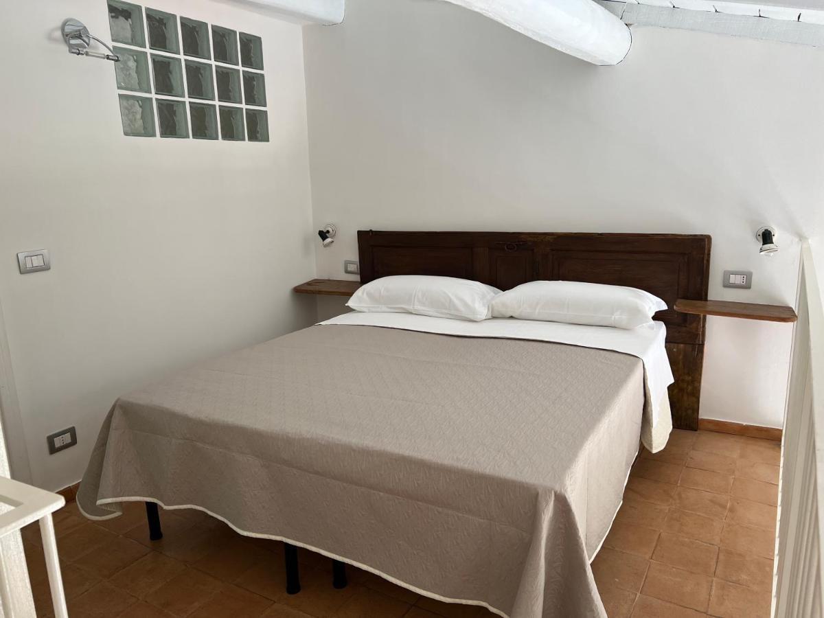 La Rupe Apartments Тропеа Екстериор снимка