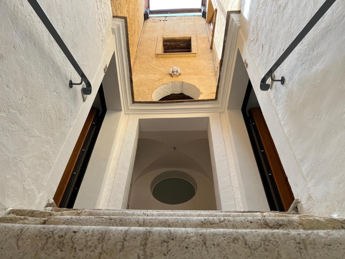 La Rupe Apartments Тропеа Екстериор снимка