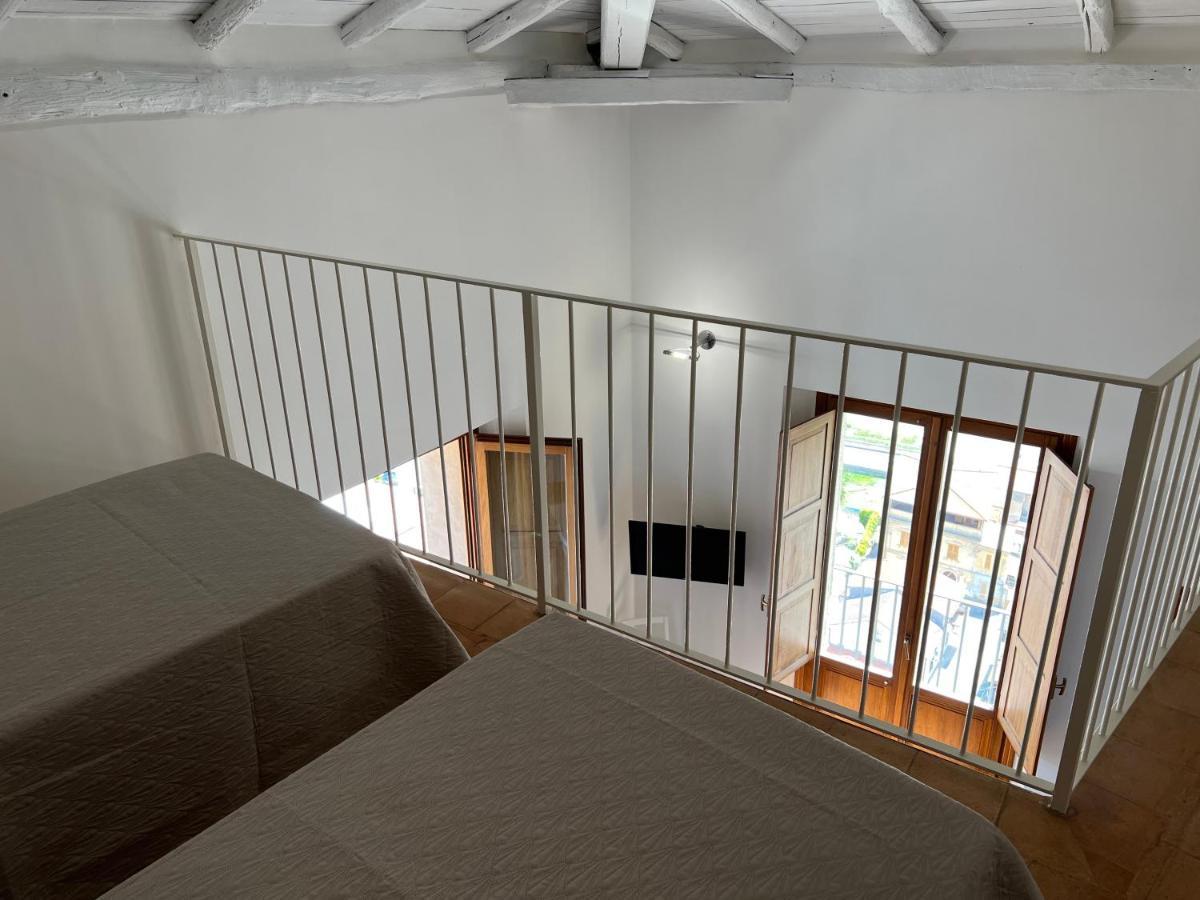 La Rupe Apartments Тропеа Екстериор снимка